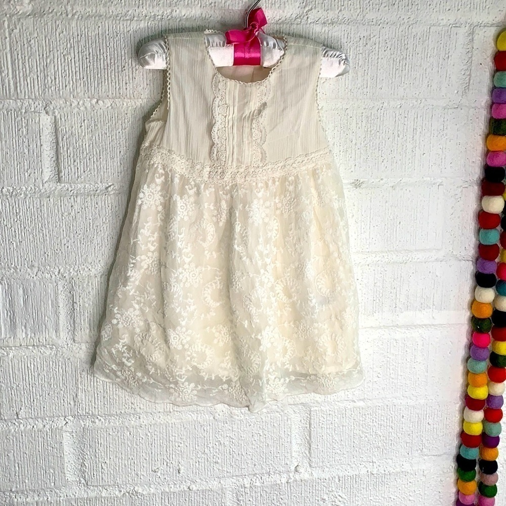 OshKosh B'gosh White Lace Crochet Embroidered Flower Girl Dress sz 18 mon